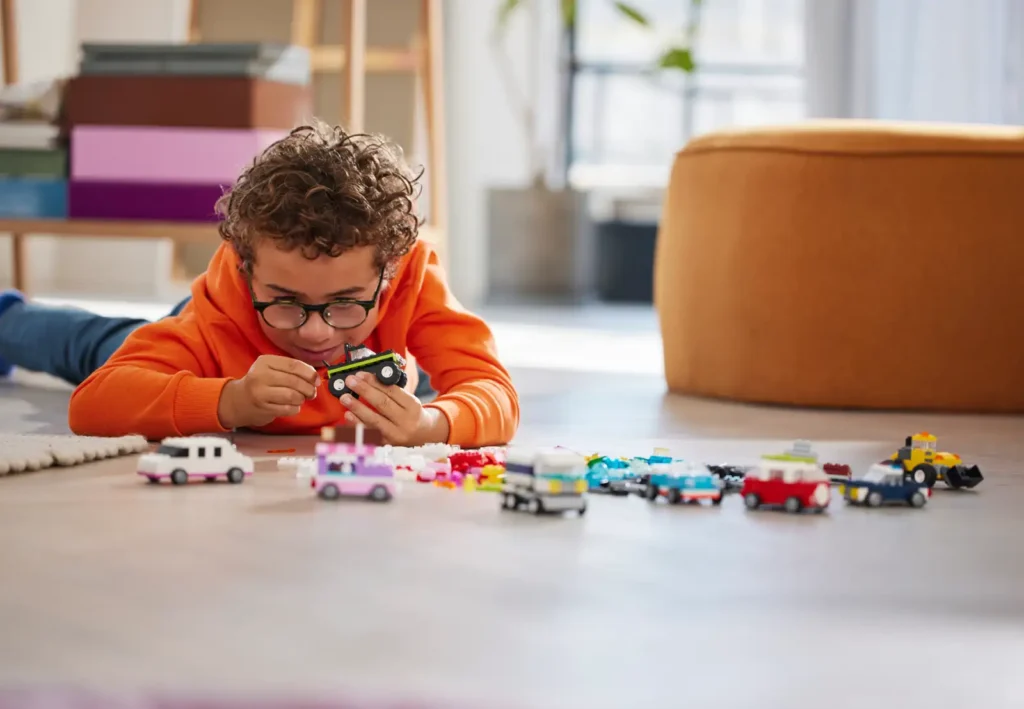LEGO Classic 11036 Tvorivé vozidlá