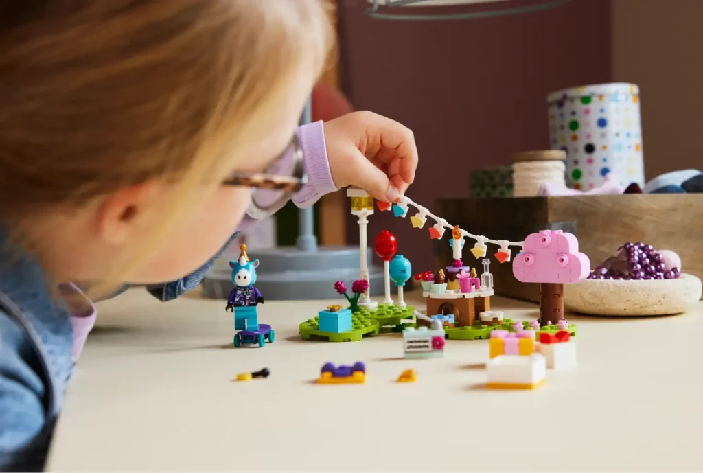 LEGO Animal Crossing 77046 Julianova oslava narodenín
