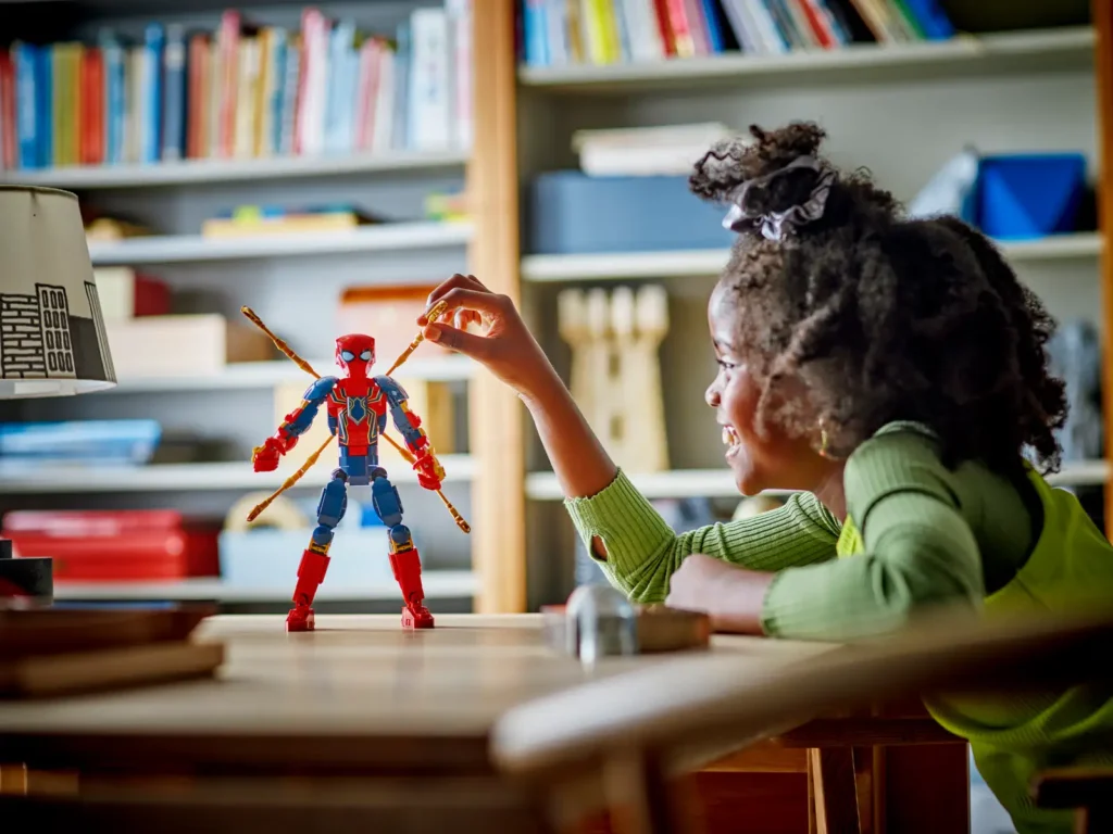 LEGO Marvel 76298 Zostaviteľná figúrka: Iron Spider-man