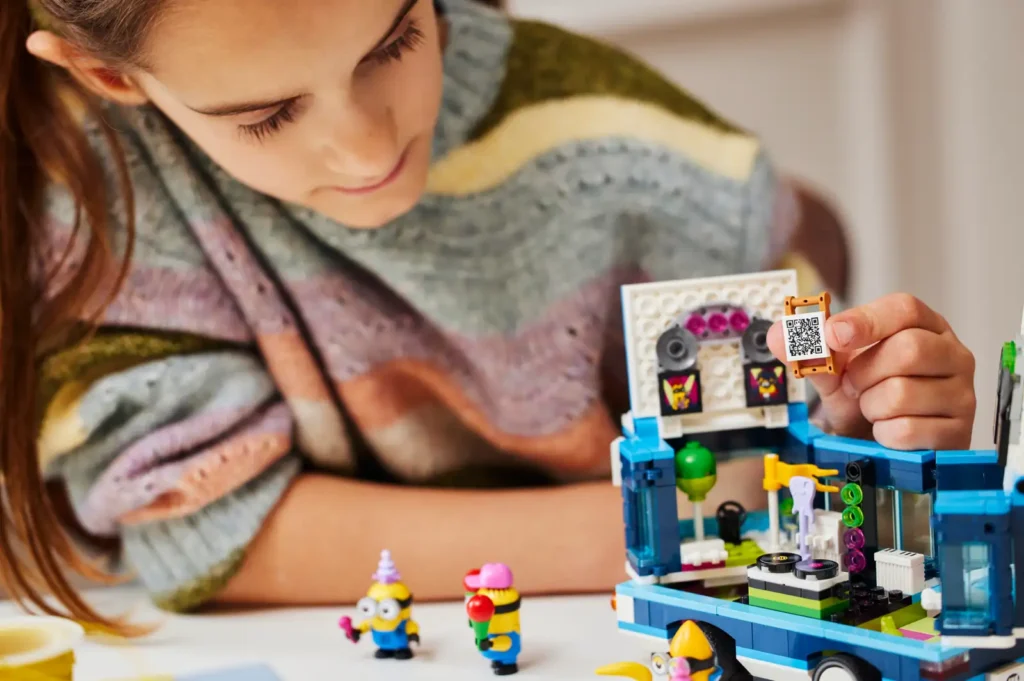 LEGO® Ja zloduch 75581 Mimoni a ich hudobný párty autobus