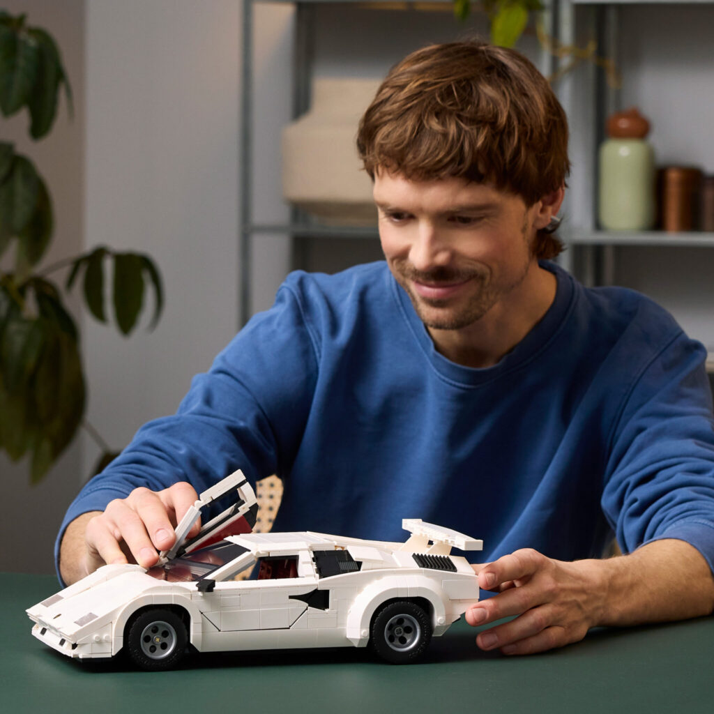 LEGO Icons 10337 Lamborghini Countach 5000 Quattrovalvole