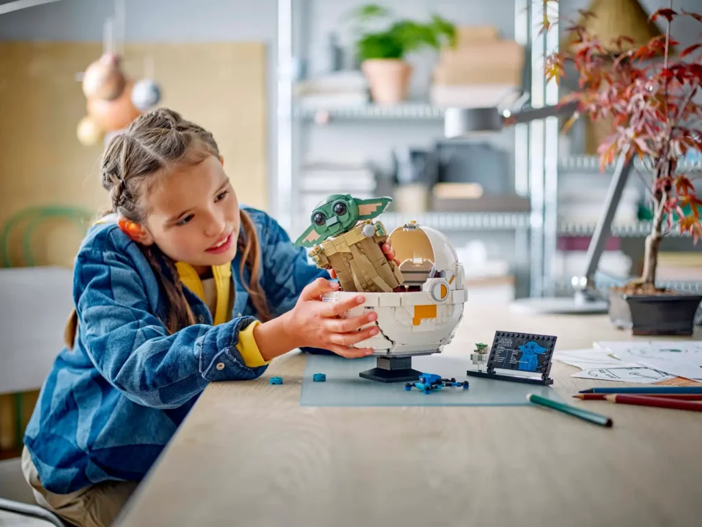 LEGO Star Wars 75403 Grogu vo vznášajúcom sa kočíku
