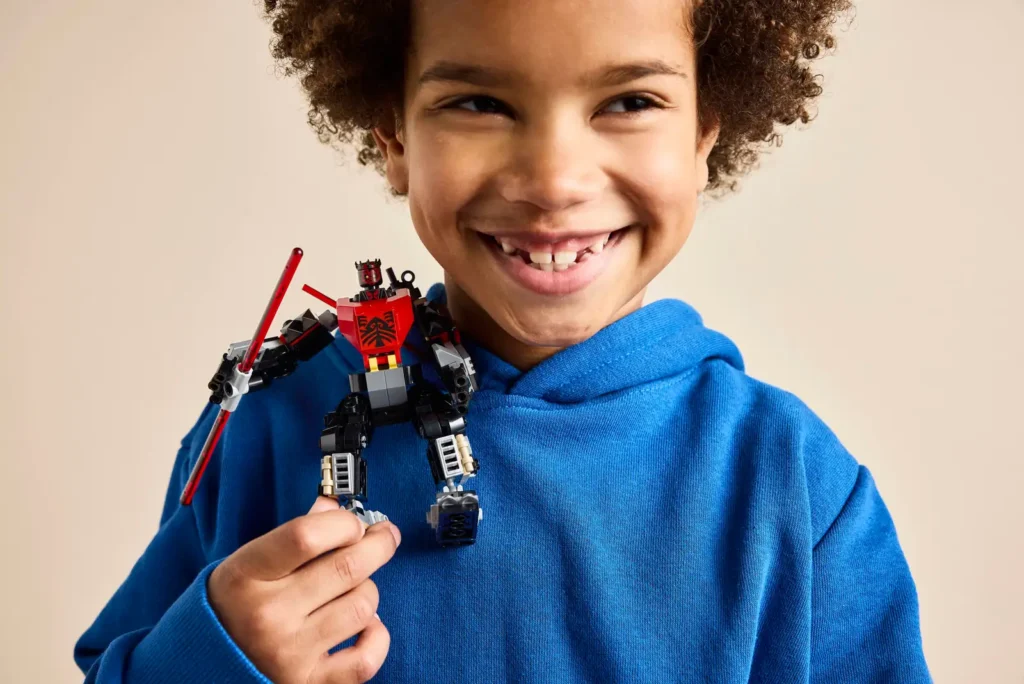 LEGO Star Wars 75411 Darth Maul a jeho robotický oblek