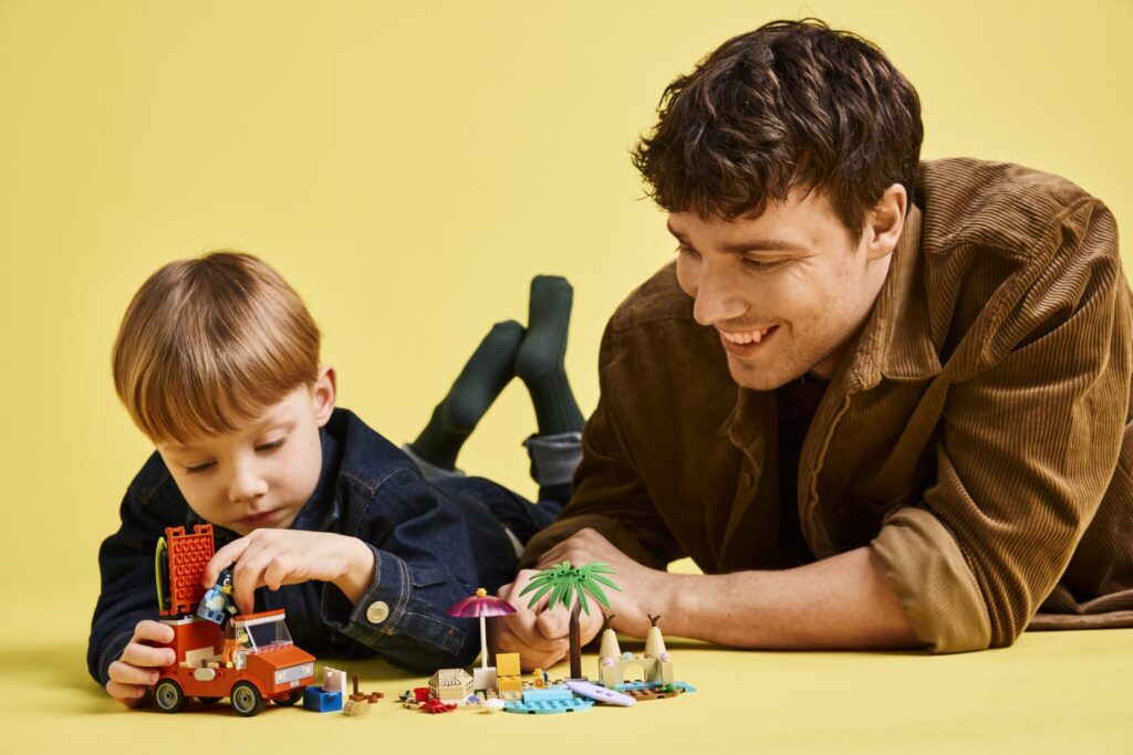 LEGO Bluey 11202 Bluey a rodinný výlet autom na pláž