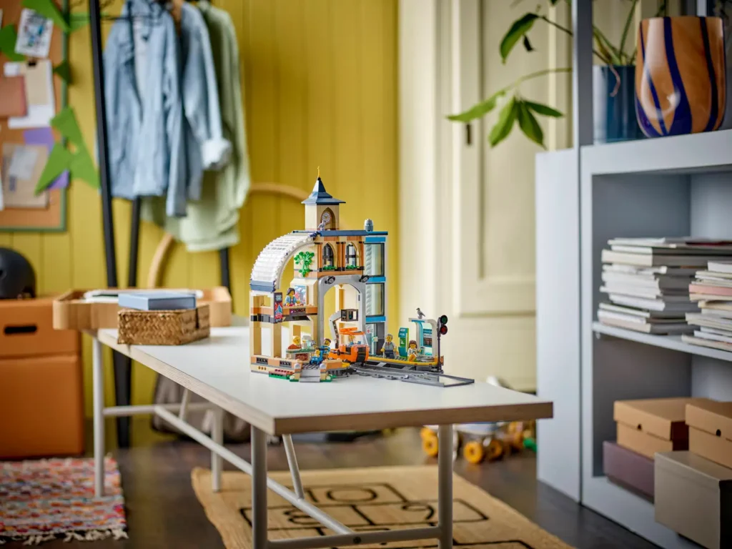 LEGO City 60469 Hlavná železničná stanica