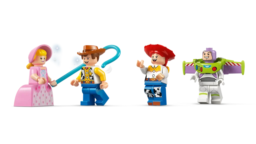 LEGO® Disney 43264 Slávnostný vláčik a Autíčko z Toy Story