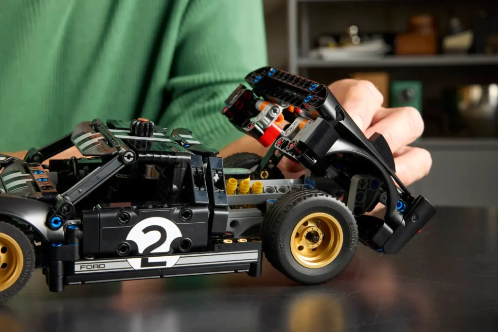 LEGO Technic 42223 Pretekárske auto 1966 Ford GT40 MKII