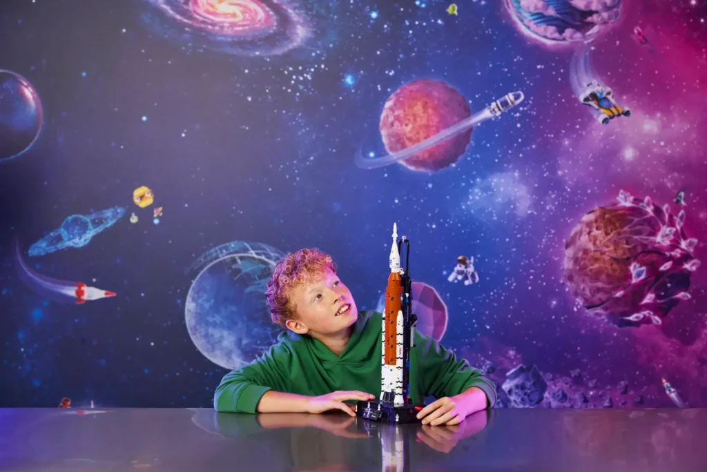 LEGO Technic 42221 Raketa NASA Artemis Space Launch System