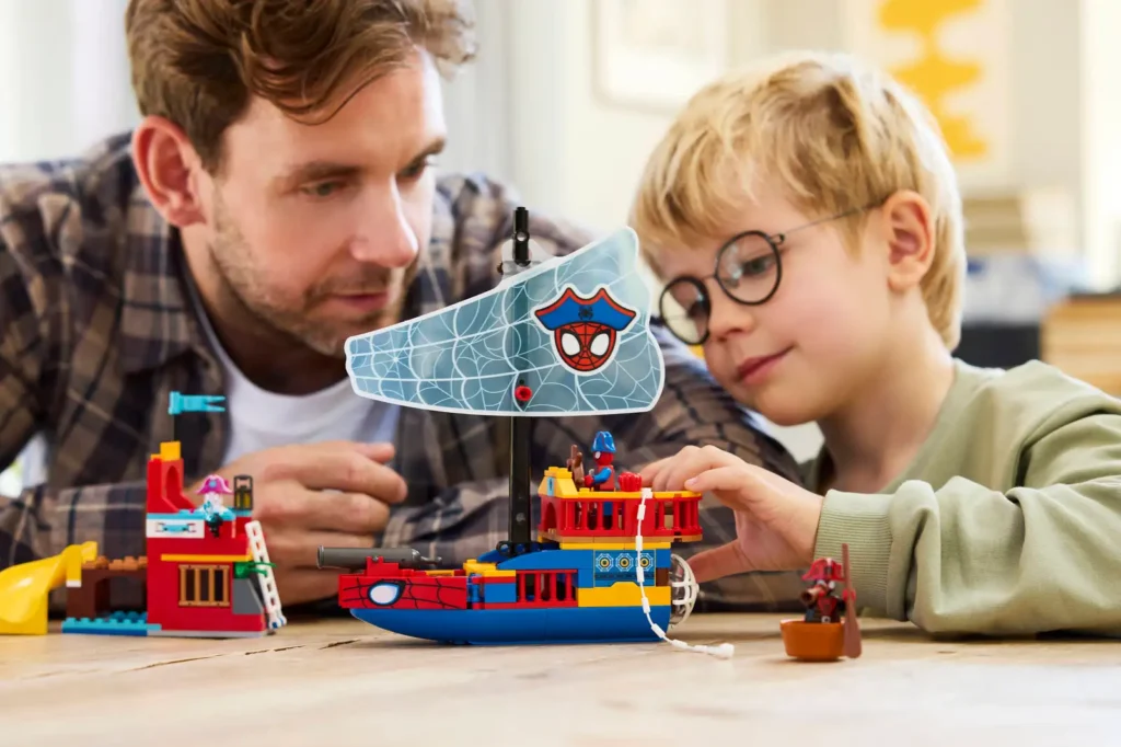 LEGO Marvel 11208 Pirátska loď Spideyho tímu