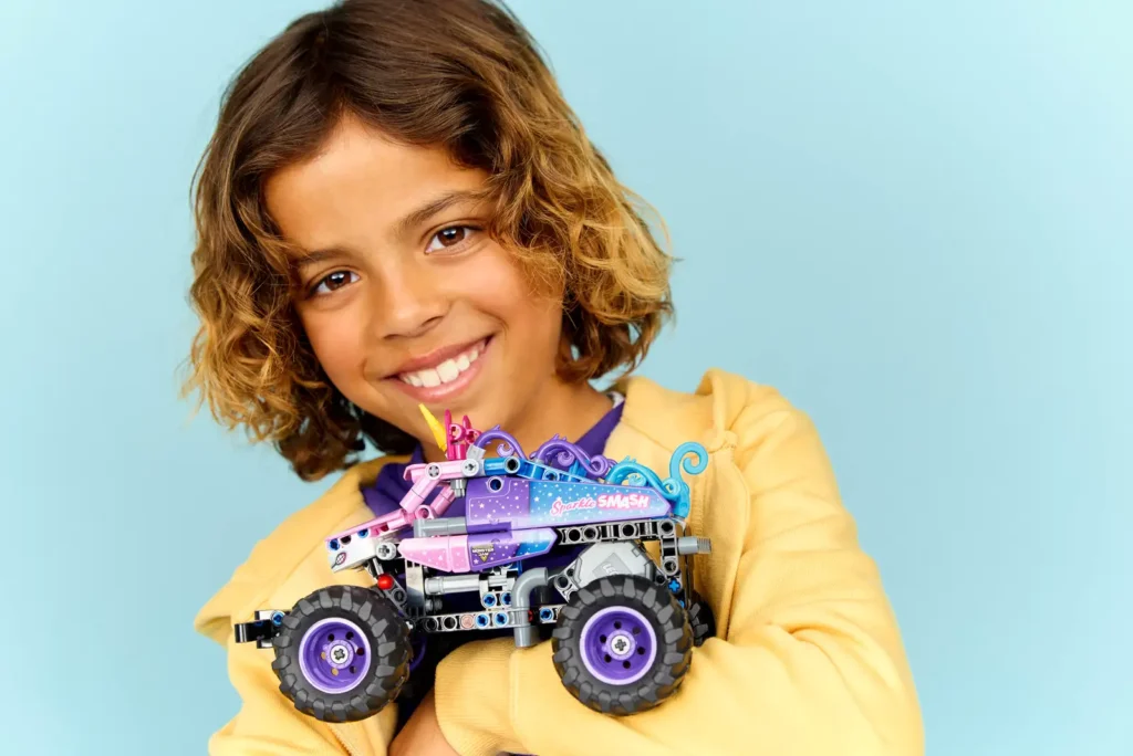 LEGO Technic 42220 Monster Jam Sparkle Smash s naťahovacím motorom