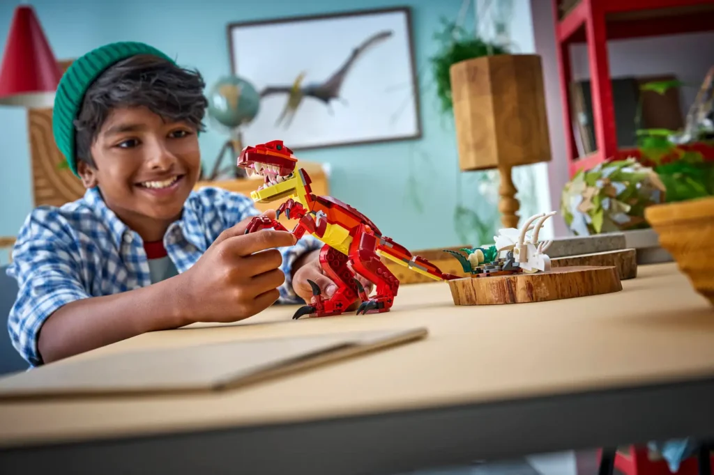 LEGO Creator 3v1 31379 Divoký dinosaurus