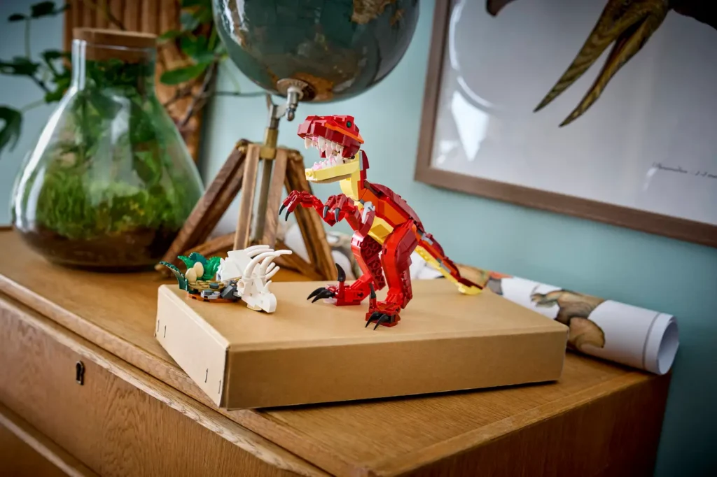 LEGO Creator 3v1 31379 Divoký dinosaurus