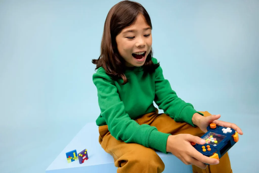 LEGO Creator 3v1 31380 Retro herná konzola