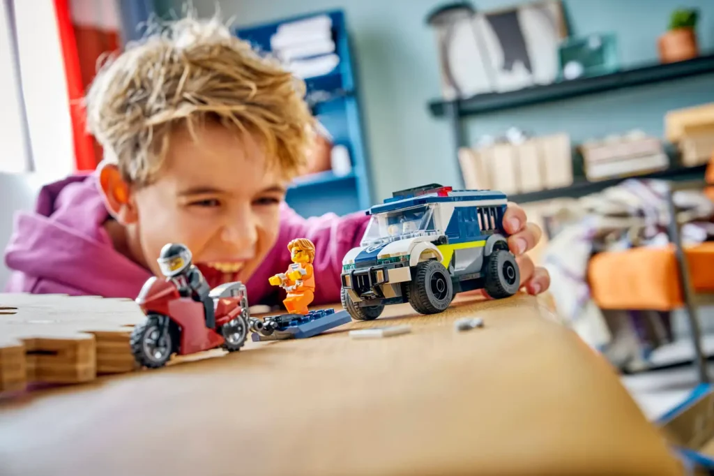 LEGO City 60479 Policajná dodávka na prevoz väzňov