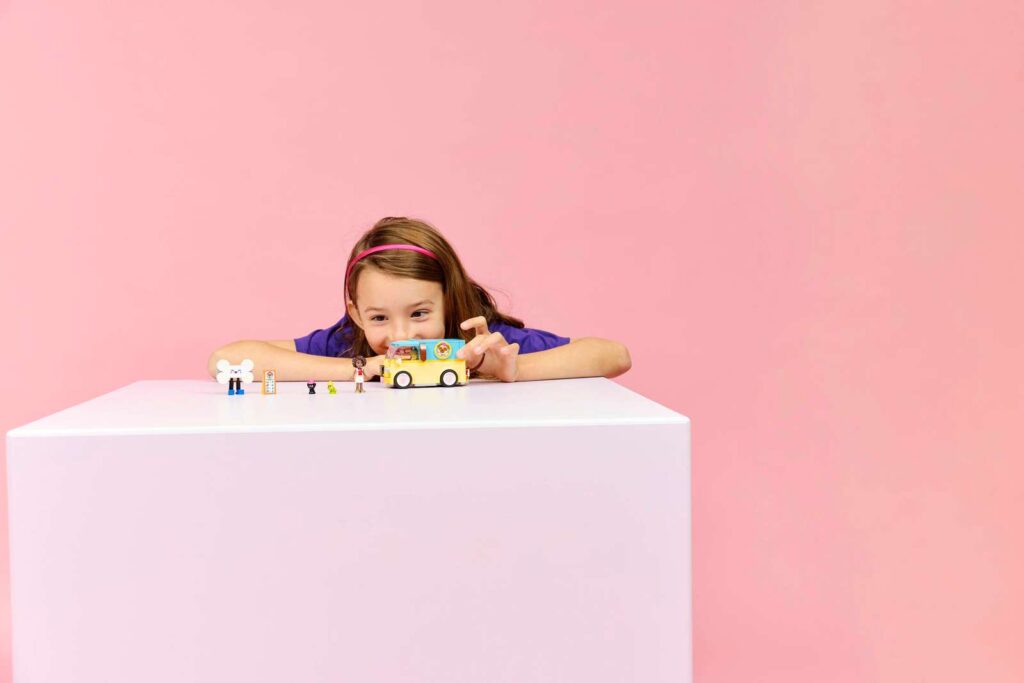 LEGO Friends 42678 Dodávka s doplnkami pre maznáčikov