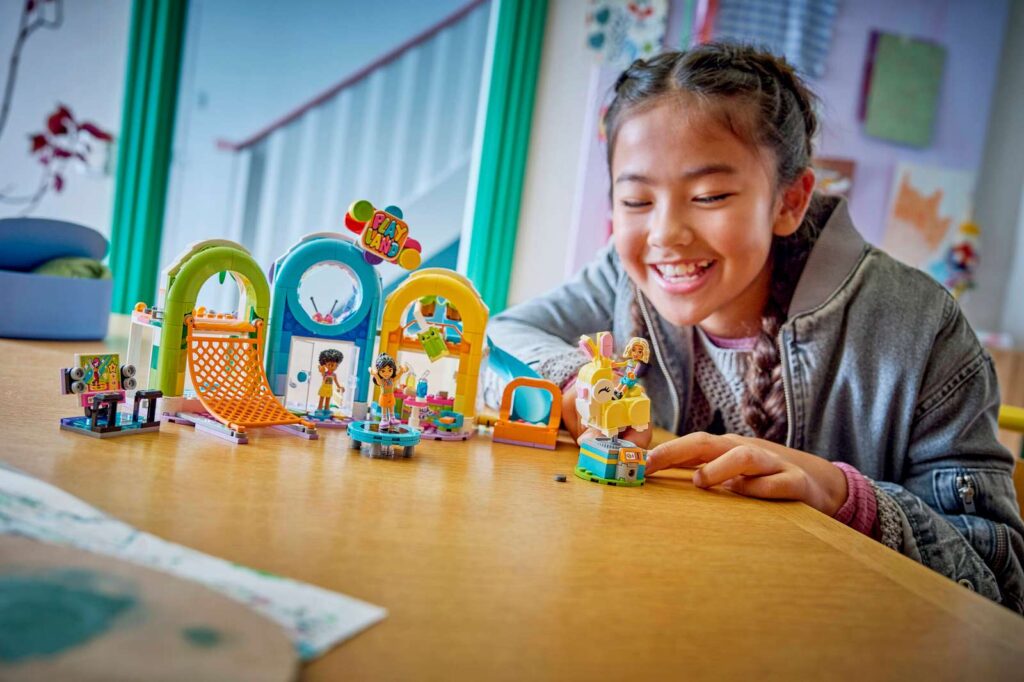 LEGO Friends 42686 Zábavné interiérové ihrisko