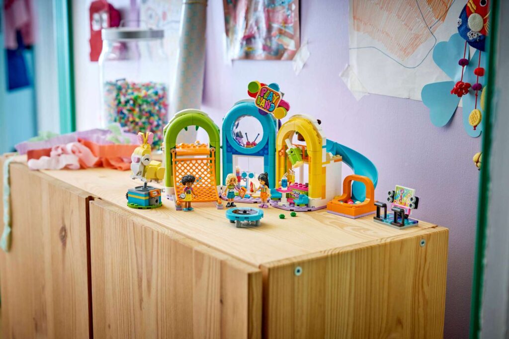 LEGO Friends 42686 Zábavné interiérové ihrisko