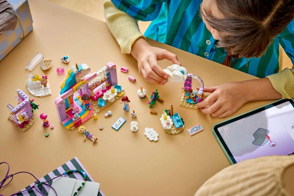 LEGO Friends 42684 Snová kaviareň s jednorožcami
