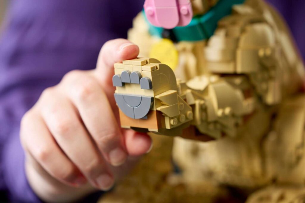 LEGO Icons 11384 Šteňa zlatého retrievera