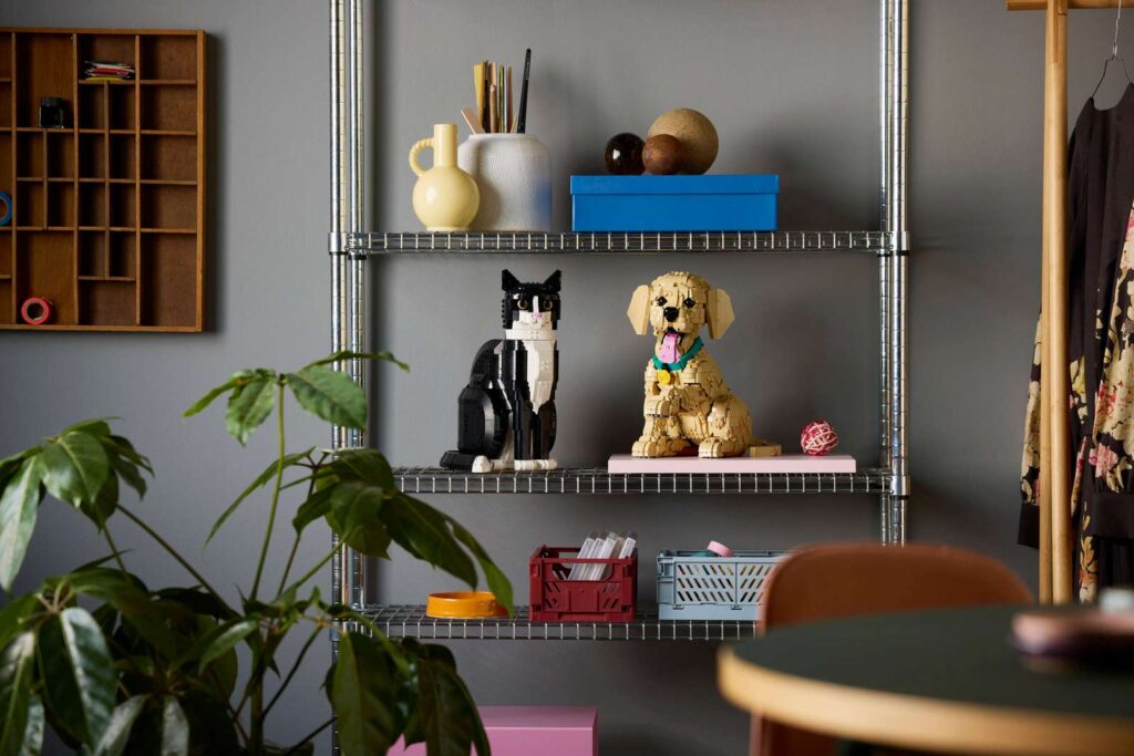 LEGO Icons 11384 Šteňa zlatého retrievera