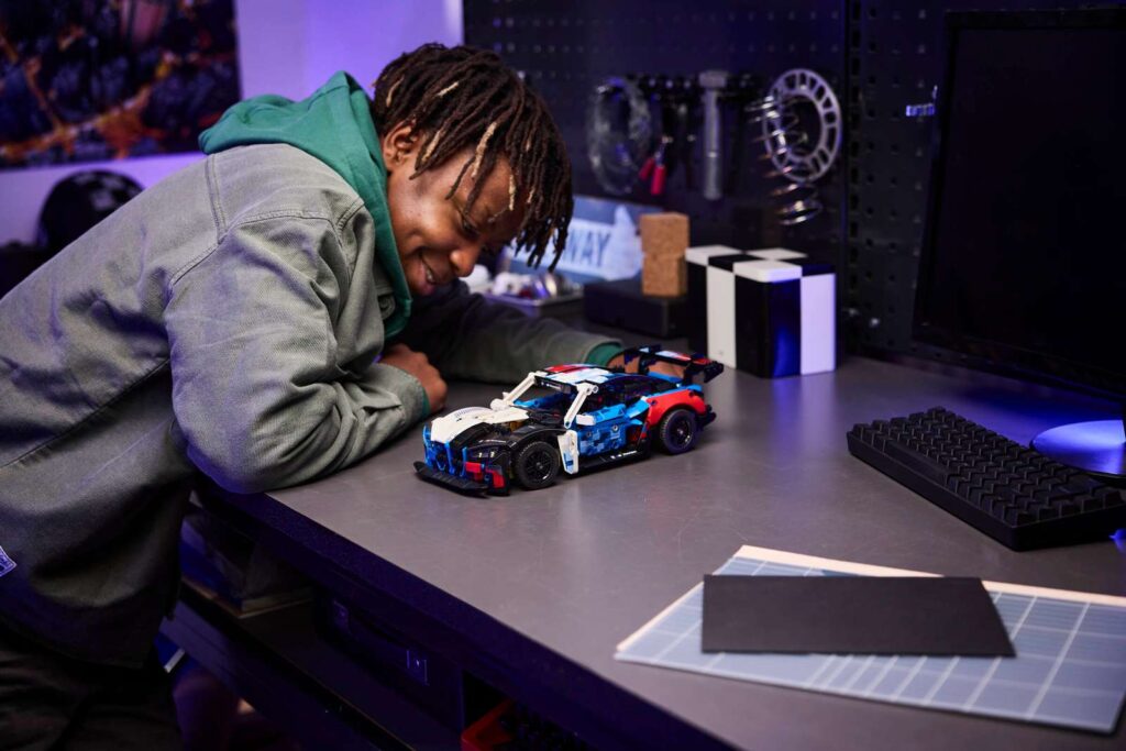 LEGO Technic 42226 Pretekárske auto BMW M4 GT3 EVO