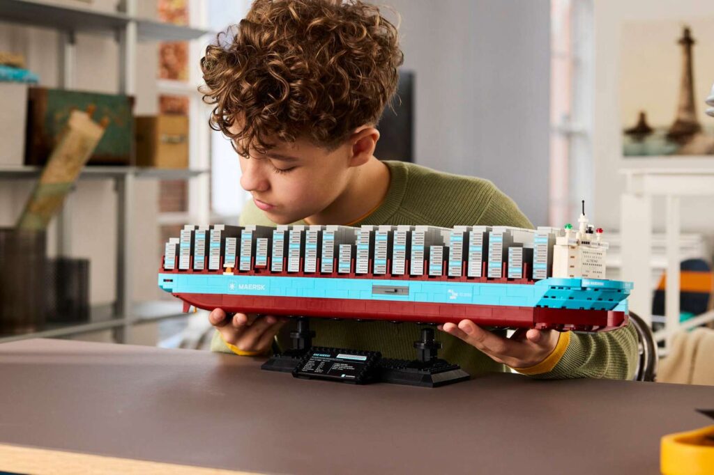 LEGO 40955 Dvojpalivové kontajnerové plavidlo Maersk