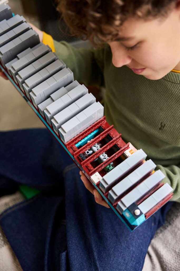 LEGO 40955 Dvojpalivové kontajnerové plavidlo Maersk