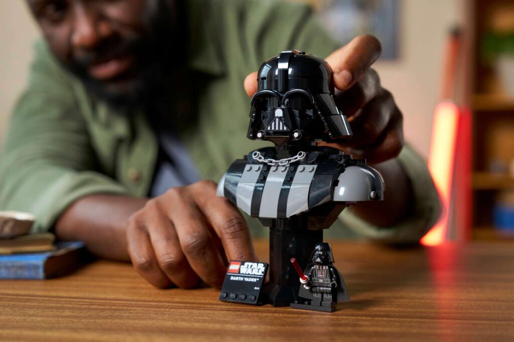 LEGO® Star Wars 75439 Busta Darth Vadera