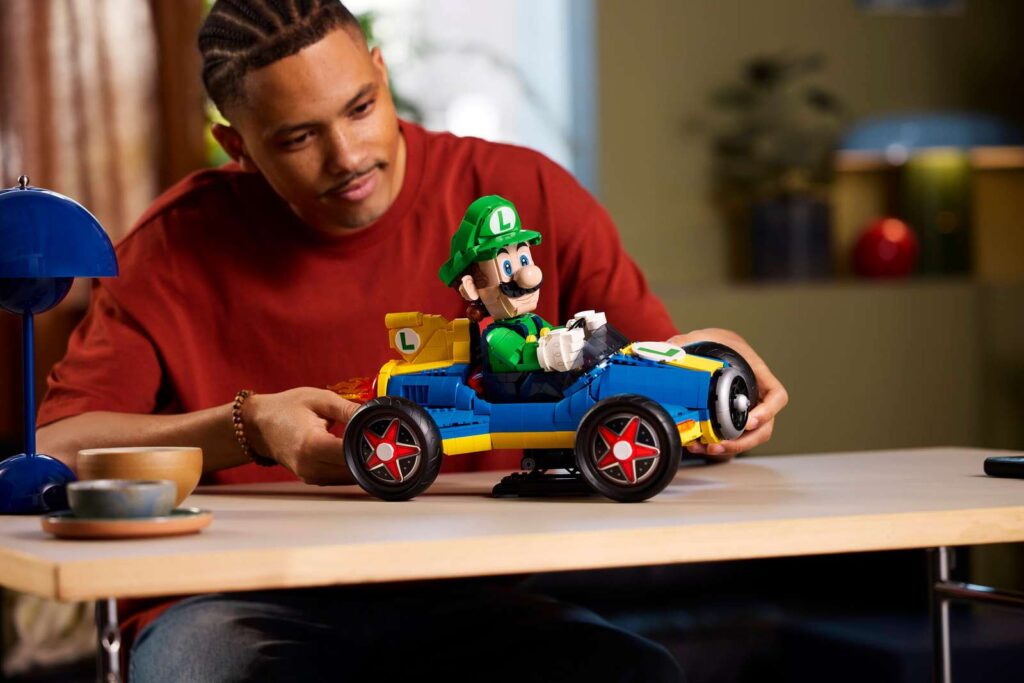 LEGO Super Mario 72050 Mario Kart – Luigi a Mach 8