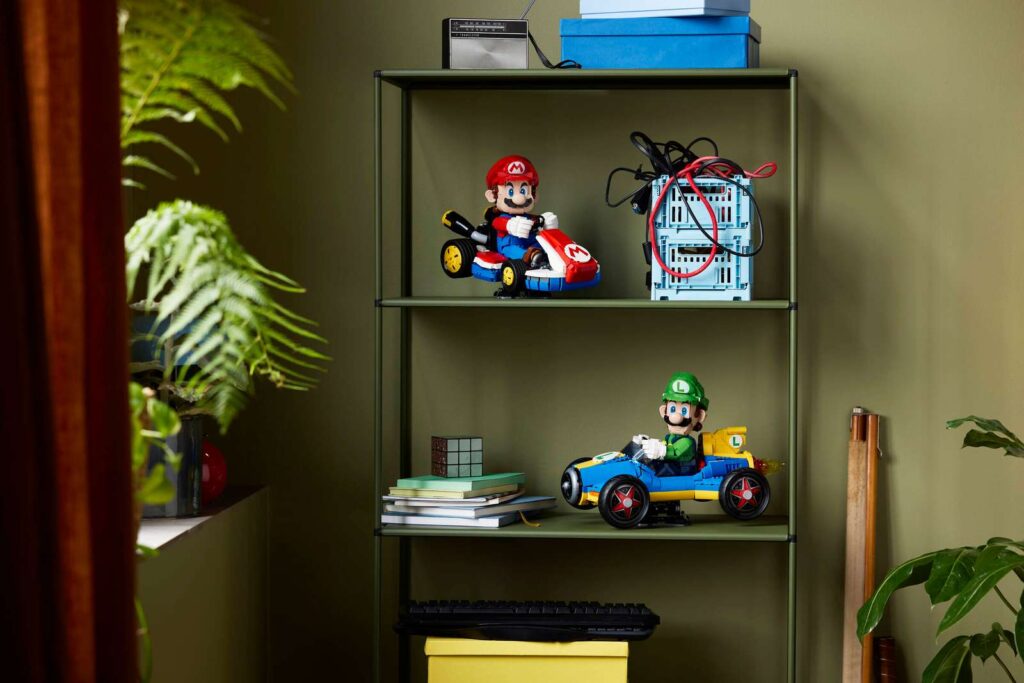 LEGO Super Mario 72050 Mario Kart – Luigi a Mach 8