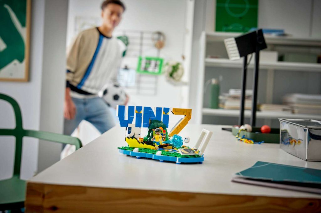 LEGO Editions 43027 Vini Jr. – Hviezdne momenty futbalu