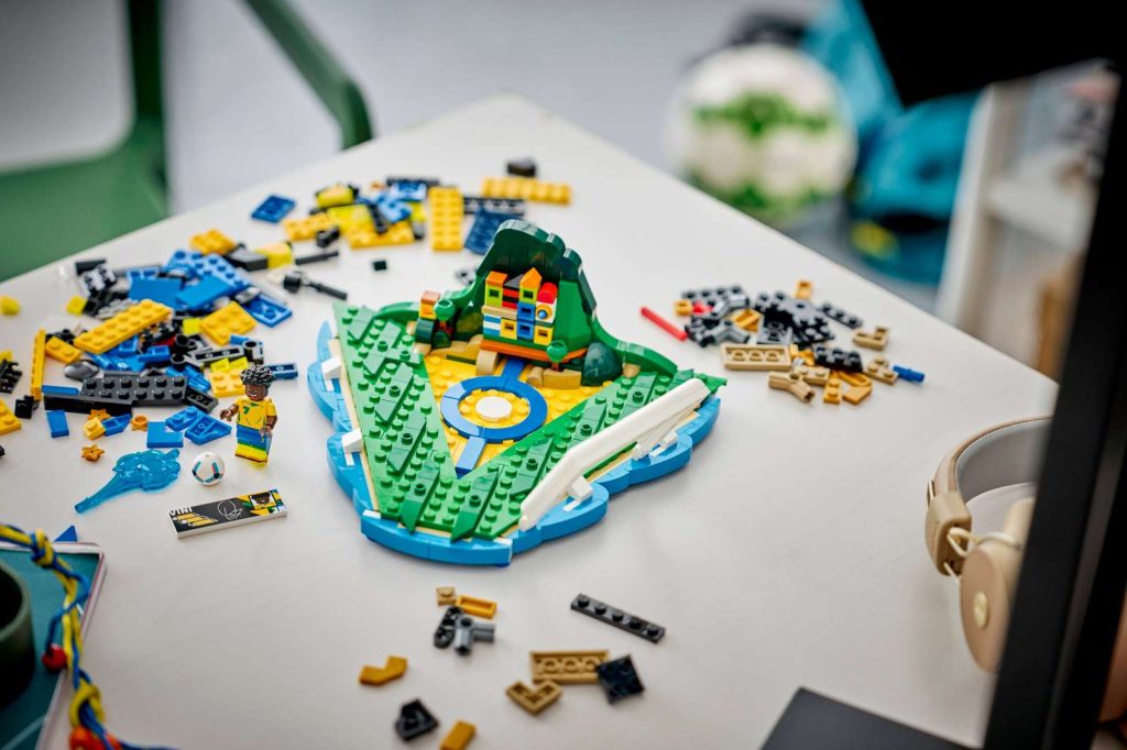 LEGO Editions 43027 Vini Jr. – Hviezdne momenty futbalu