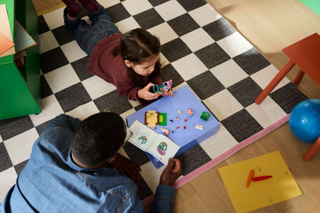 LEGO Bluey 11216 Babičky s Bingo a Bluey