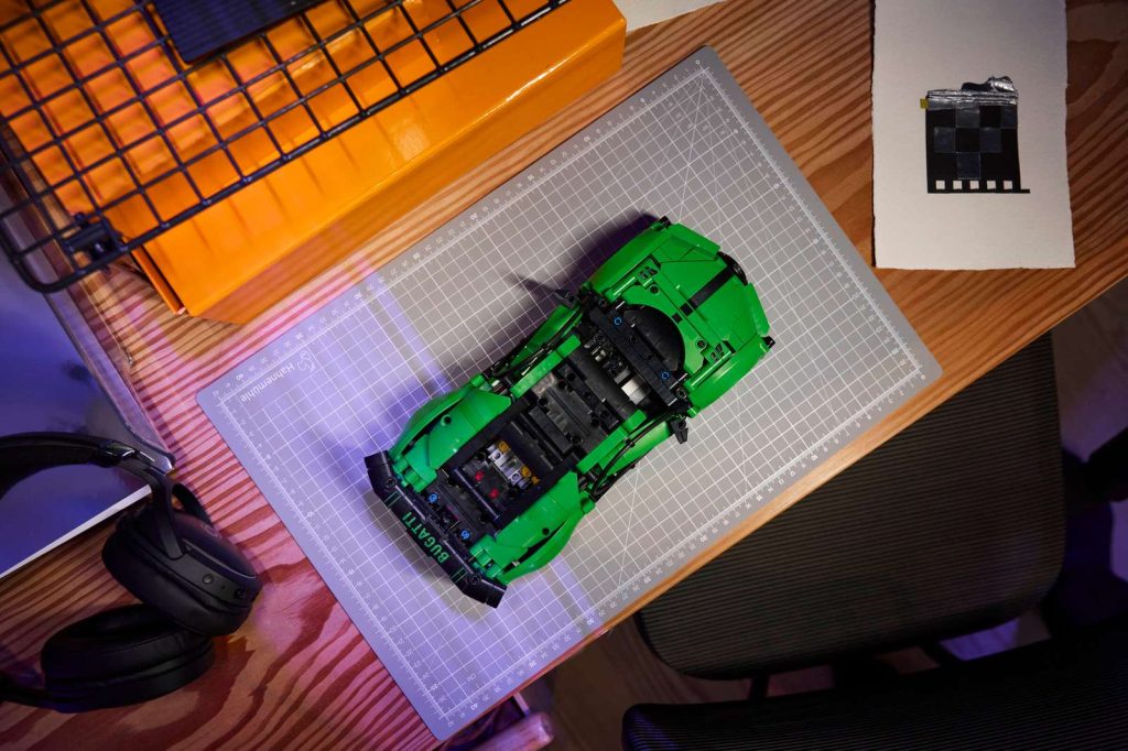 LEGO Technic 42241 Zelené hyperauto Bugatti Chiron Pur Sport
