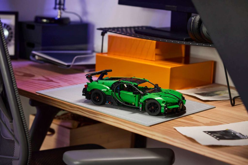 LEGO Technic 42241 Zelené hyperauto Bugatti Chiron Pur Sport