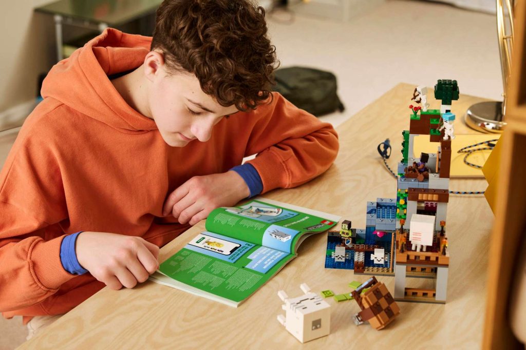 LEGO Minecraft 21597 Základňa Ghasta