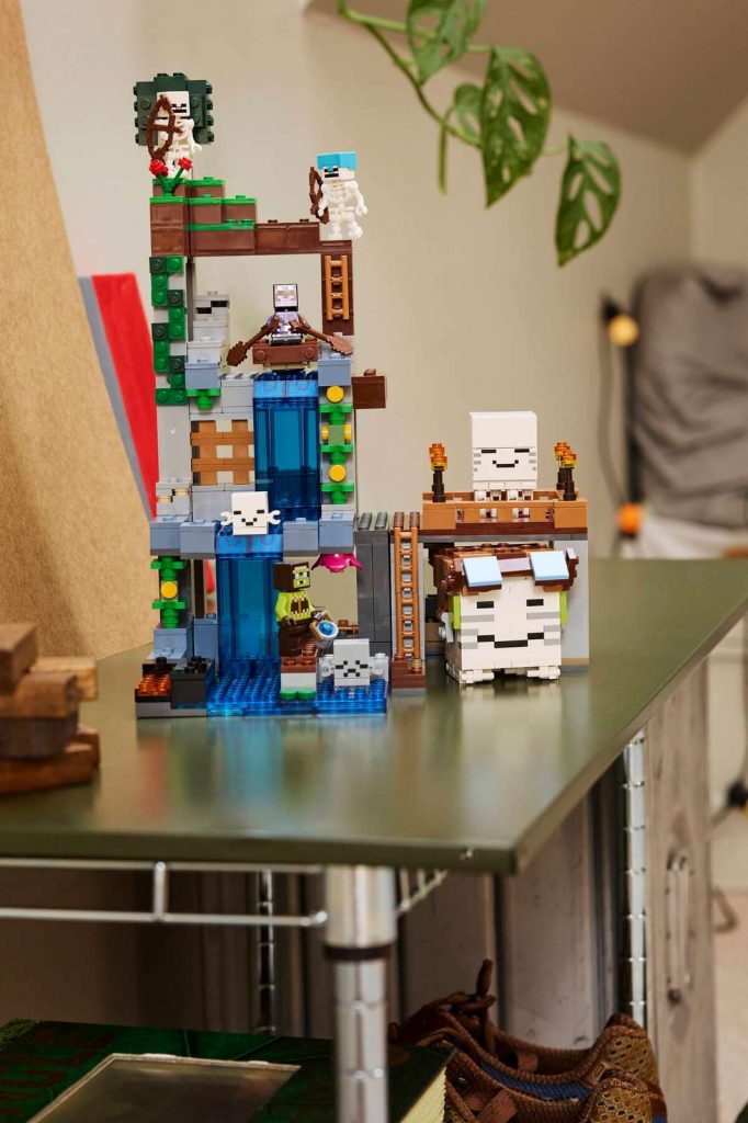 LEGO Minecraft 21597 Základňa Ghasta