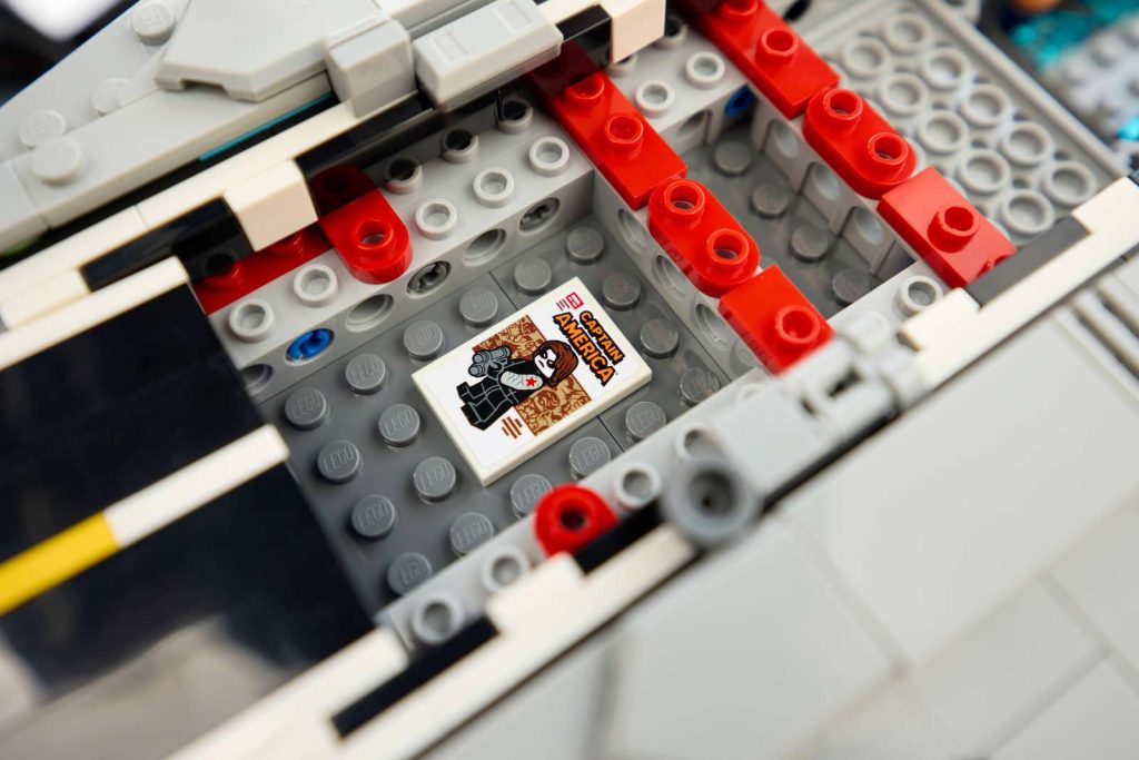 LEGO Marvel 76354 Helicarrier S.H.I.E.L.D.