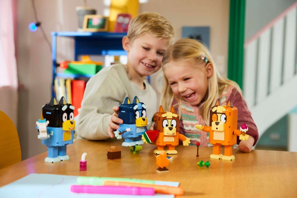 LEGO Bluey 11217 Rodina Bluey z kociek