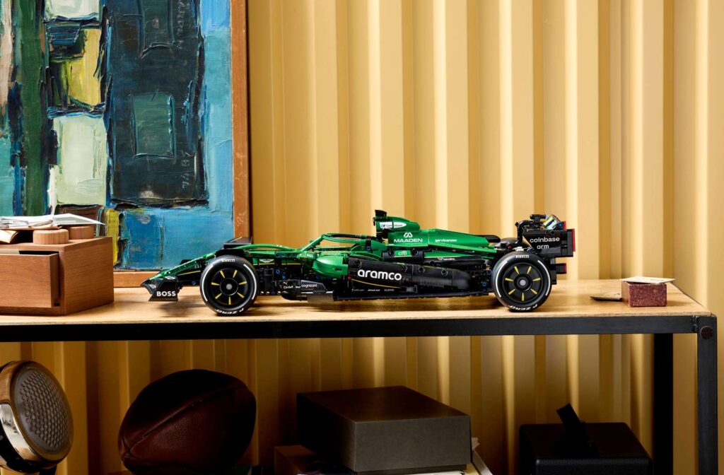 LEGO Technic 42240 Auto F1 Aston Martin Aramco AMR25