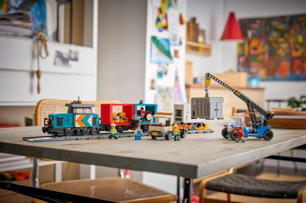 LEGO City 60509 Prístavný nákladný vlak so žeriavom a nákladiakom