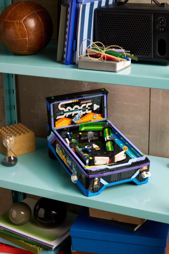 LEGO Icons 11374 Arkádový pinball