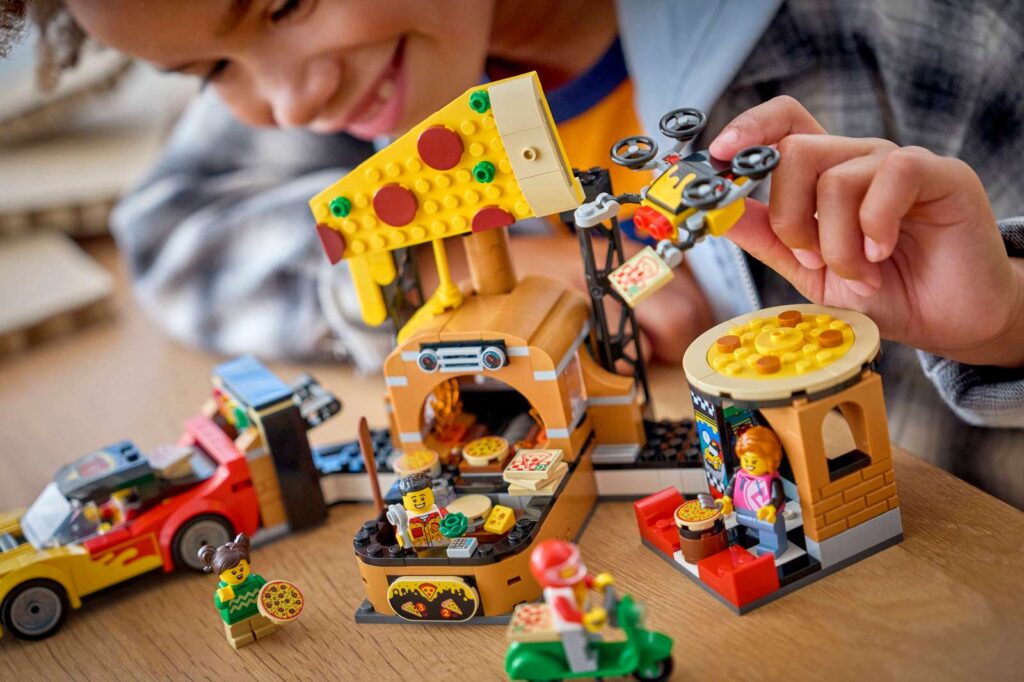 LEGO City 60496 Donáška pizze s vozidlami