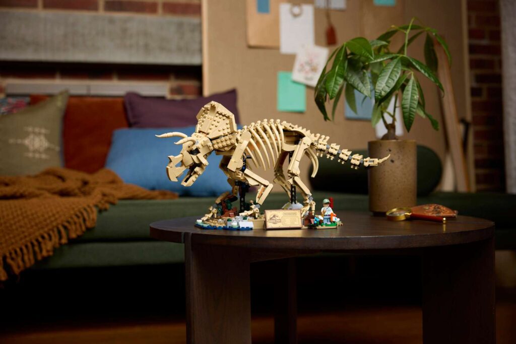 LEGO Jurský svet 77985 Dinosaurie fosílie: Triceratops