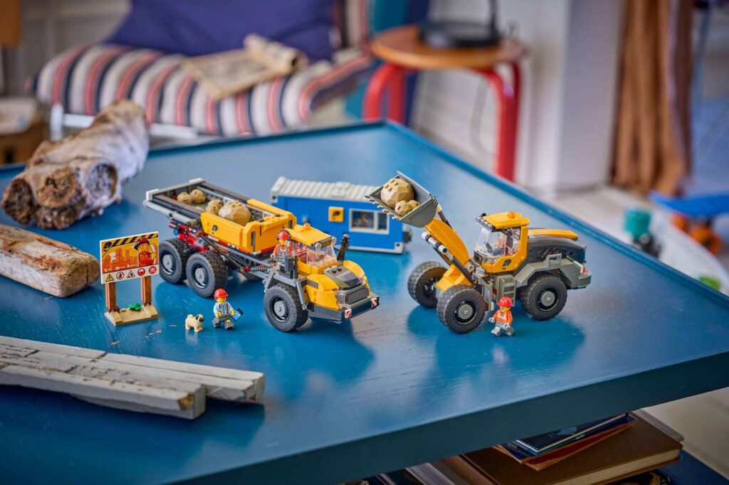LEGO City 60494 Vyklápací nákladiak a čelný nakladač