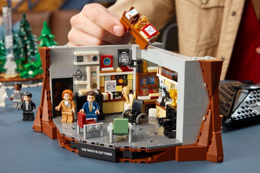 LEGO Ideas 21369 The X-Files