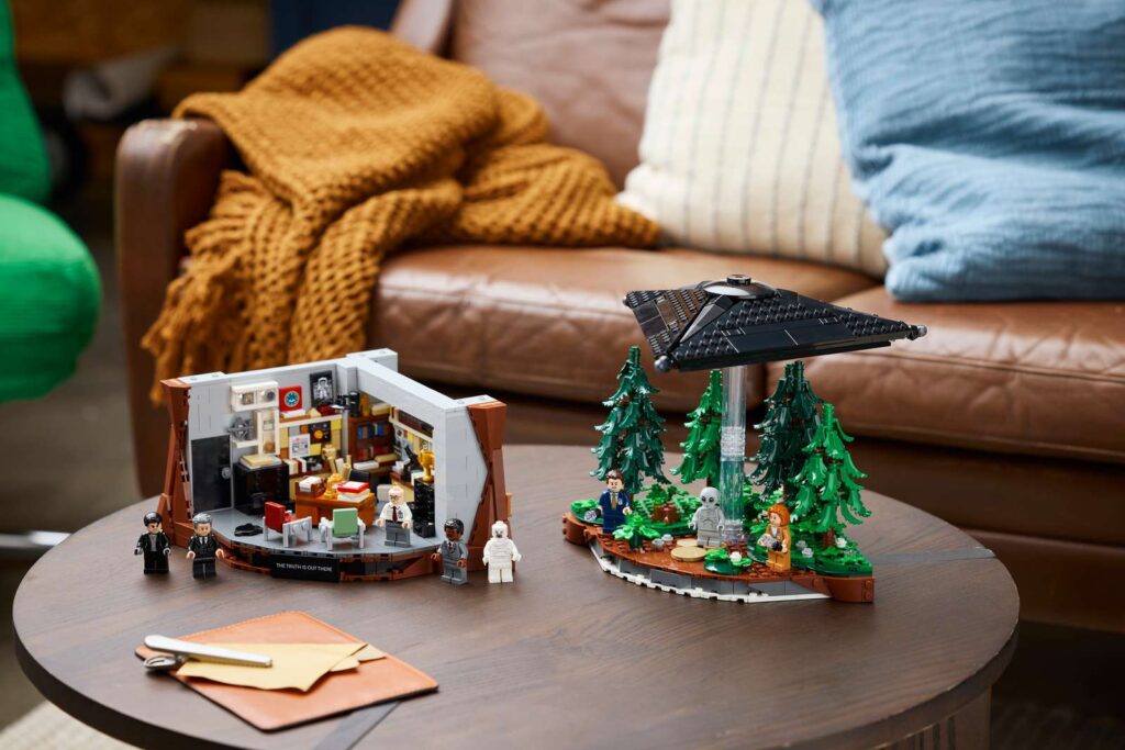 LEGO Ideas 21369 The X-Files