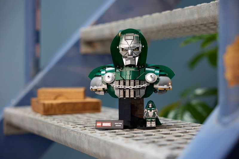 LEGO® Marvel 76345 Busta Doktora Dooma