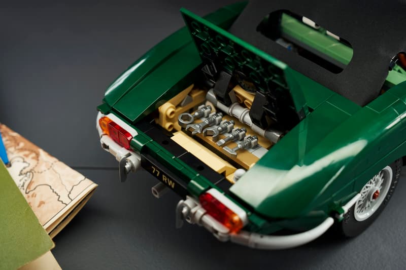 LEGO® Icons 11381 Jaguar E-Type