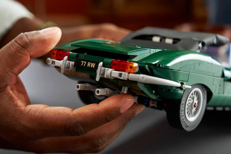 LEGO® Icons 11381 Jaguar E-Type